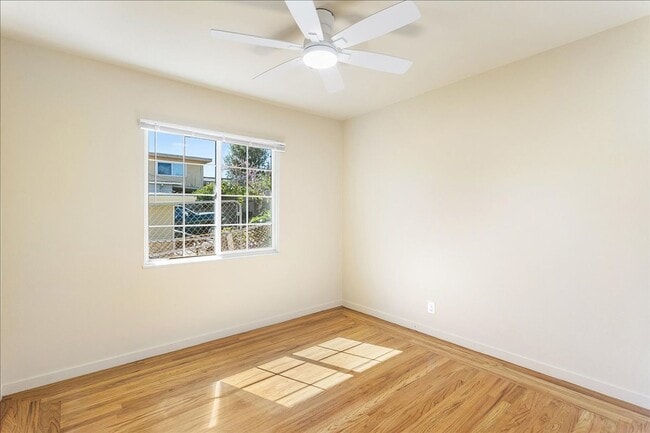 Building Photo - 2033 High St