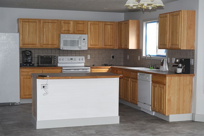 Building Photo - 9169 W Littlewood Dr