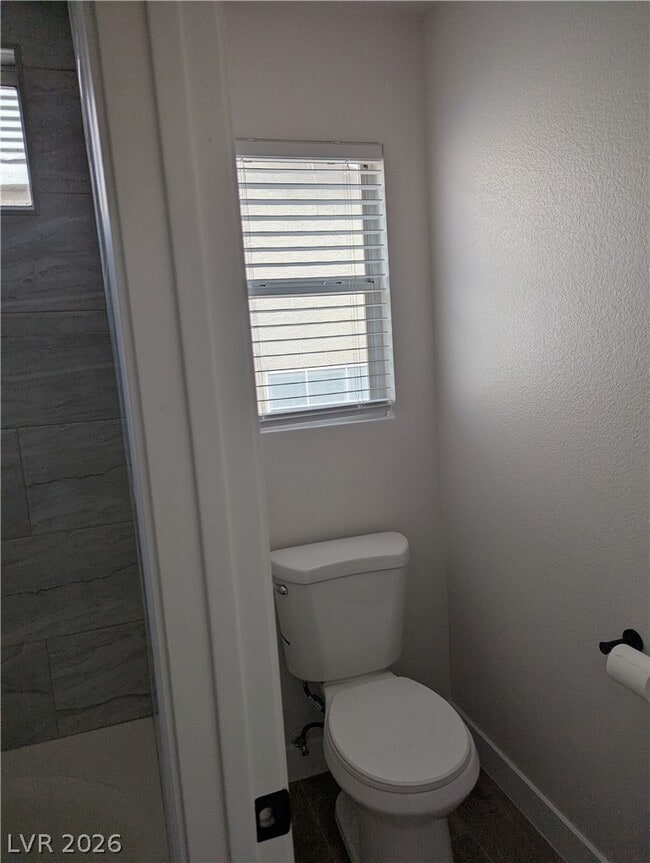 Building Photo - 327 Perry Ellis Dr