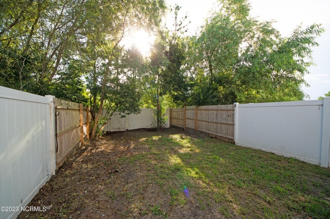 Building Photo - 316 Cedar Island Trail