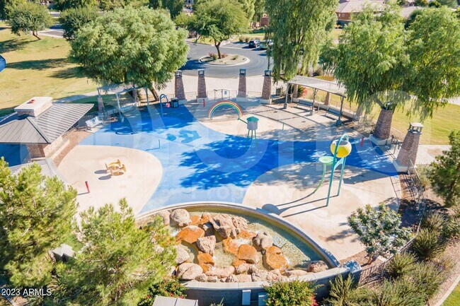 Building Photo - 3270 S Santa Rita Way