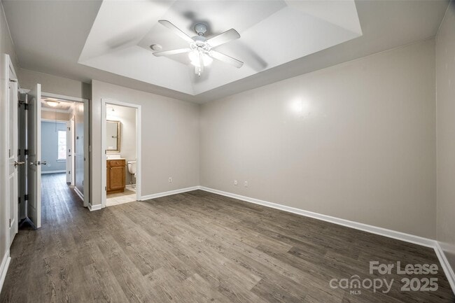 Building Photo - 410 Danielle Way