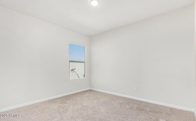 Building Photo - 14311 S Redondo Rd