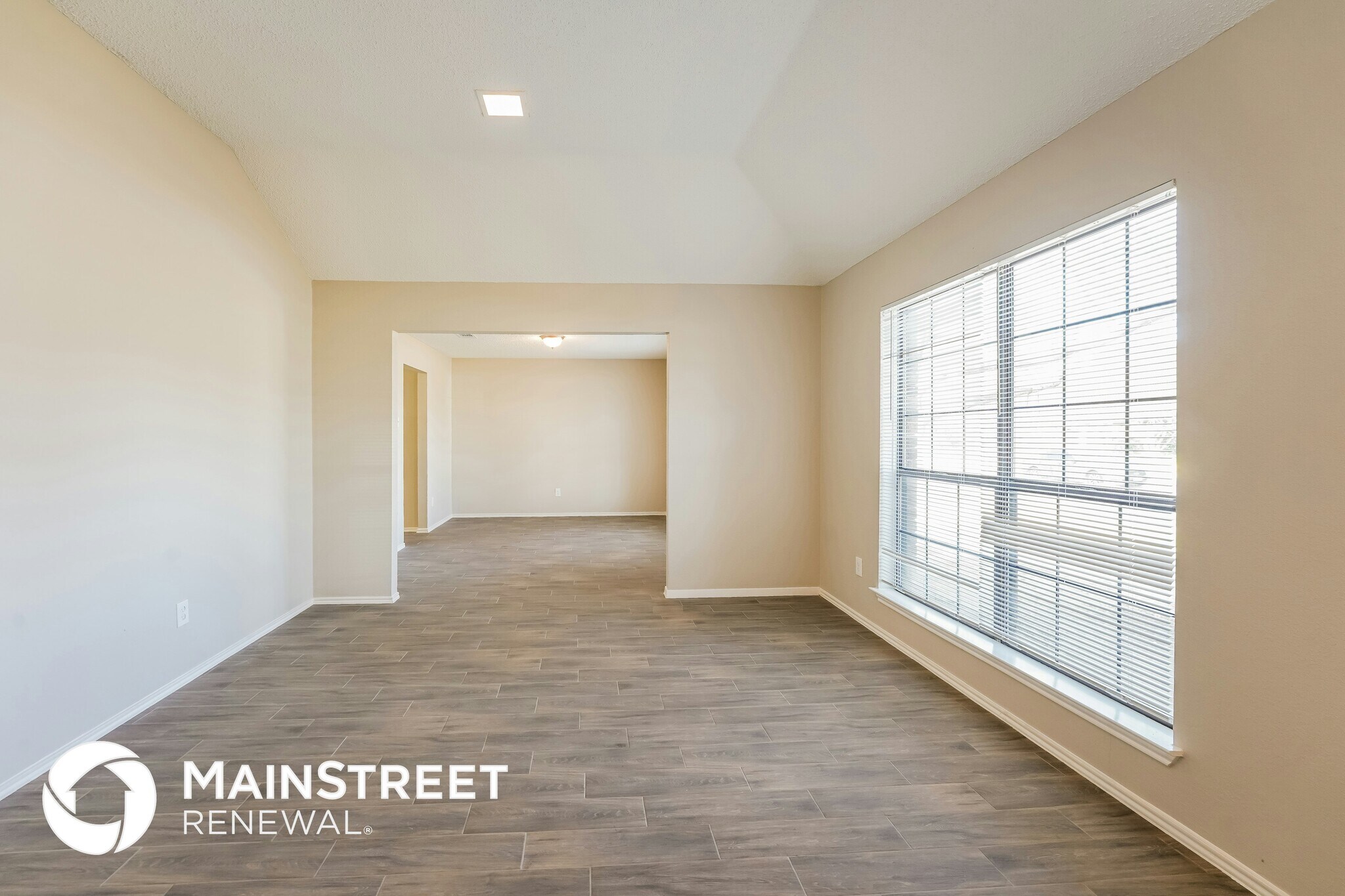 Building Photo - 7132 Penshire Dr