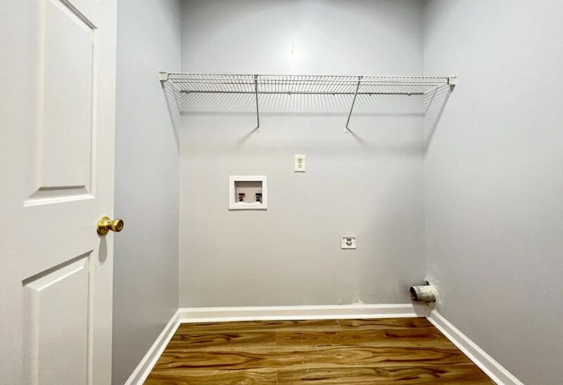 Building Photo - 1060 Grace Dr