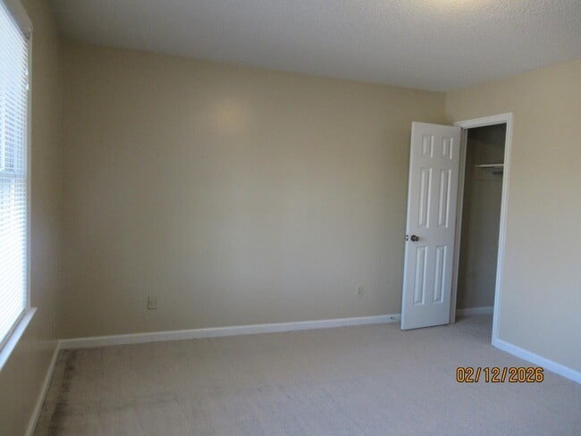 Building Photo - 1054 Jessamine Trail