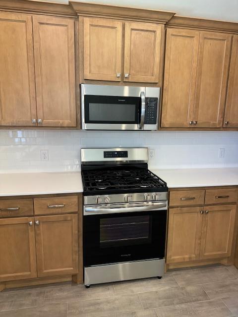 Building Photo - 8521 Cassian Dr