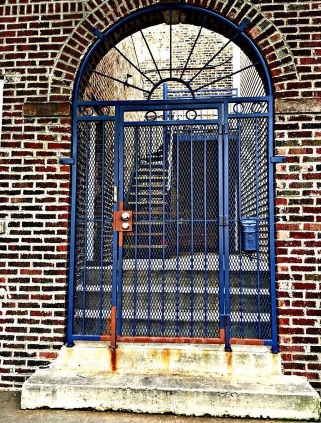 Building Photo - 1835 S Loomis St