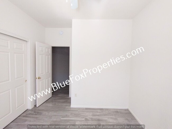 Building Photo - 5781 W Cortaro Crossing Dr