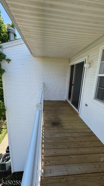 Building Photo - 81 Crestview Ln