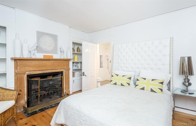 Building Photo - 78 Mecox Road