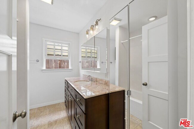 Building Photo - 1377 Appleton Way