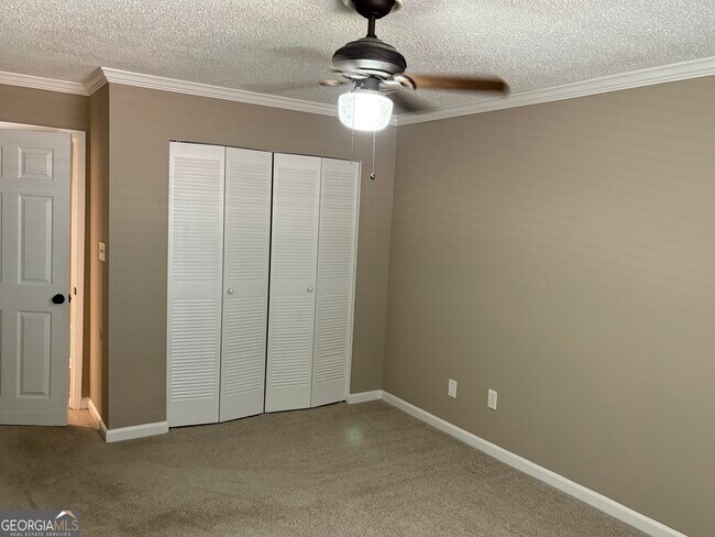 Building Photo - 2187 Palmyra Dr