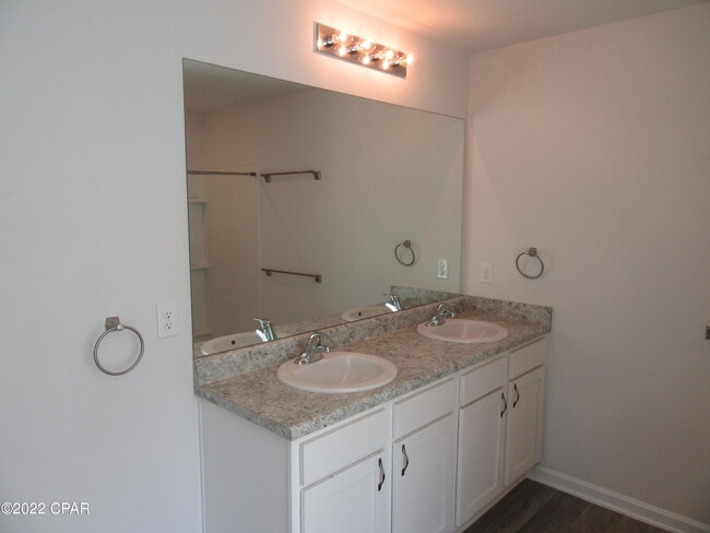 Building Photo - 4015 Pioneer Ln.