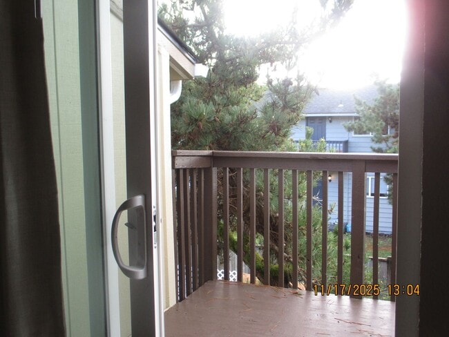 Building Photo - 1128 Ruby Ct