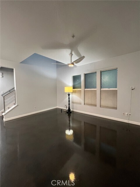 Building Photo - 226 Jeanette Ln