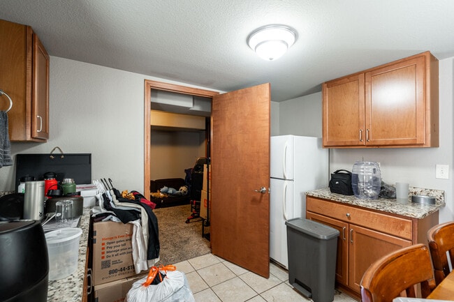 Building Photo - 1801 S 64th St