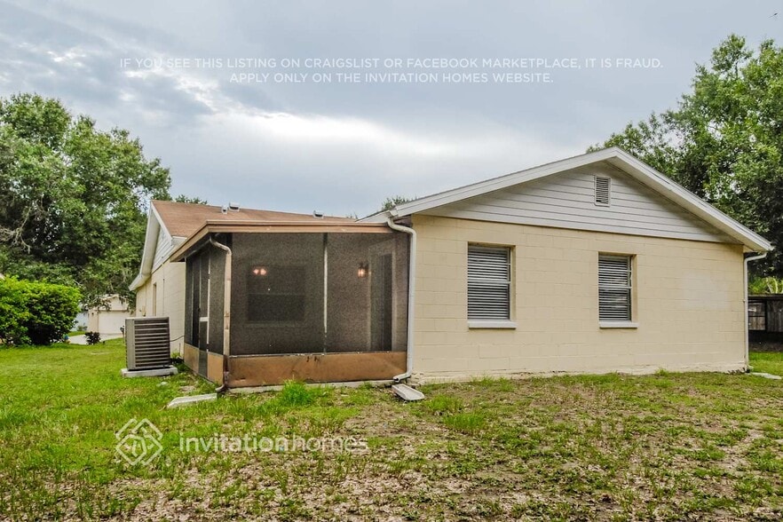Building Photo - 11515 Paperwood Pl
