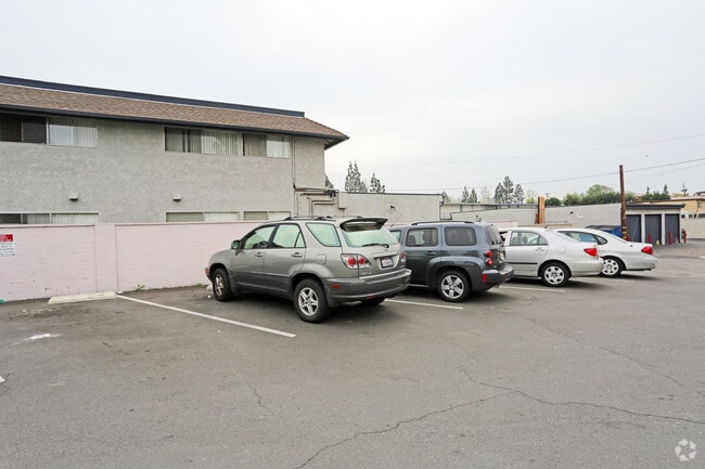 Building Photo - Maurya Apartments