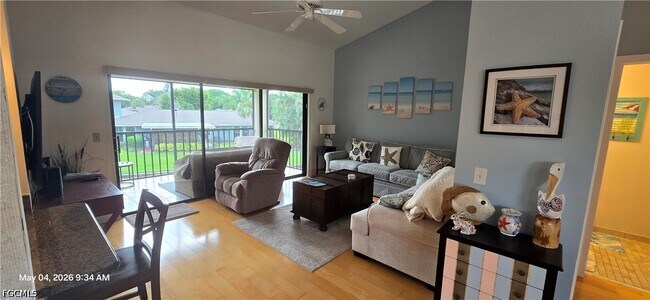 Building Photo - 9598 Halyards Ct