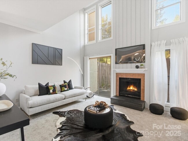 Primary Photo - 7925 Charter Oak Ln