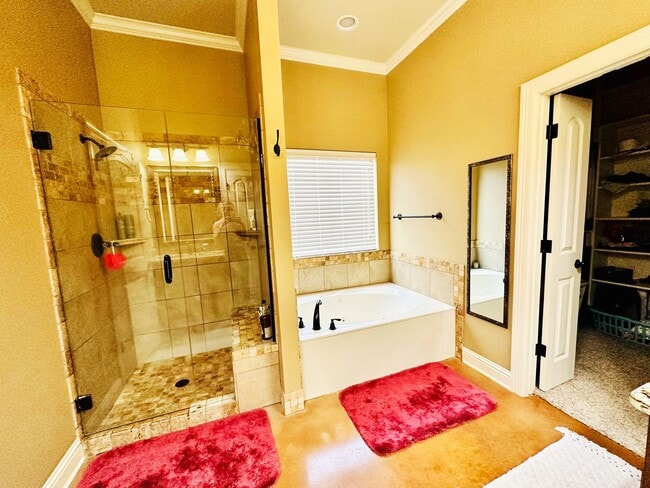 Building Photo - 459 Long Acre Dr