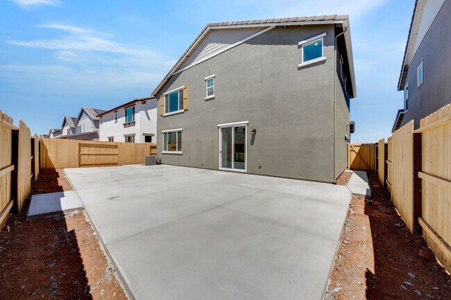 Building Photo - Brand-New 4-Bedroom Home with Loft and Modern Upgrades!