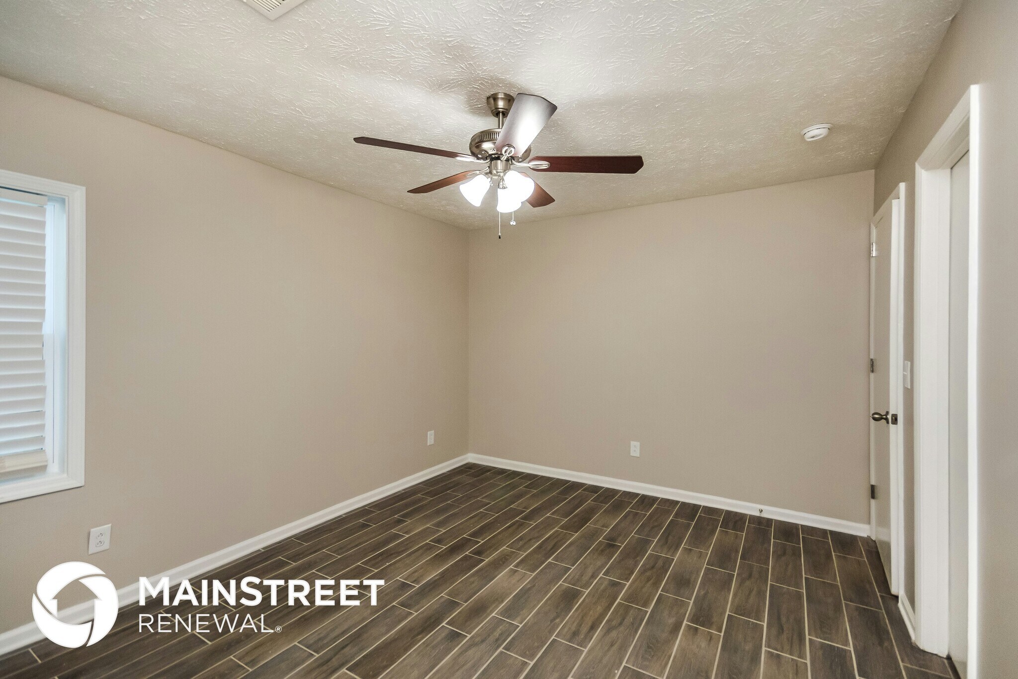 Building Photo - 6096 Creekford Dr