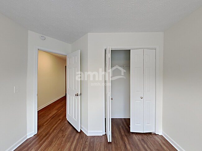 Building Photo - 2262 Ashley Falls Ln NW