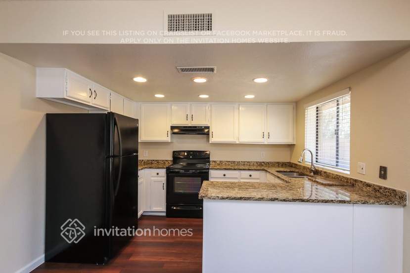 Building Photo - 6530 S Marilyn Ann Dr