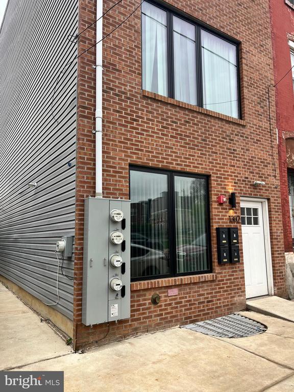 Building Photo - 1302 N 22nd St