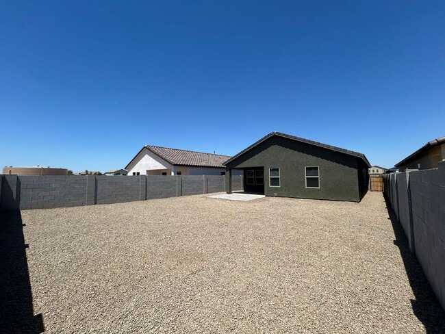 Building Photo - Free Rent for September! Brand New 3-Bedro...