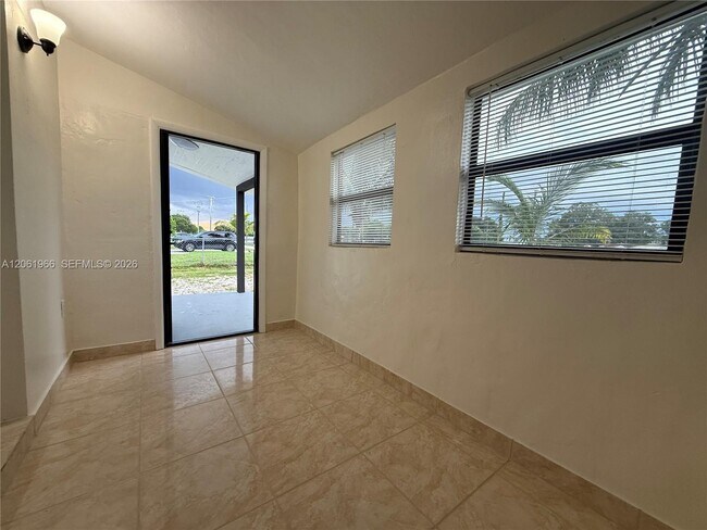 Building Photo - 2520 NW 155th St