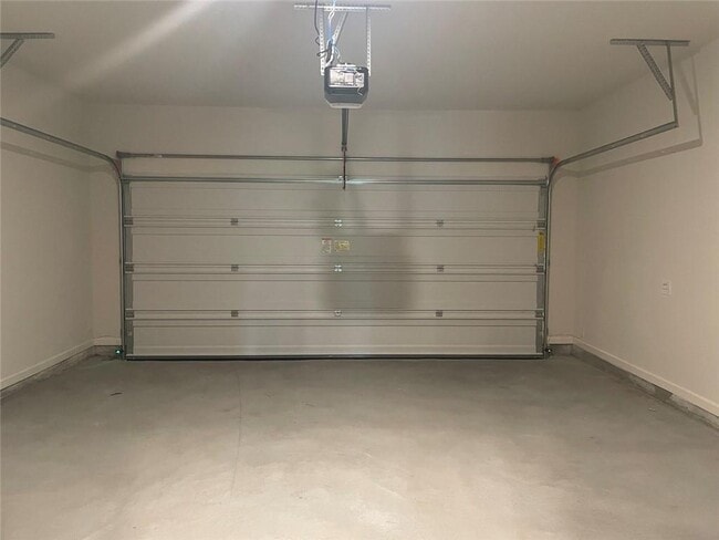 Building Photo - 2202 Blue Monarch Dr