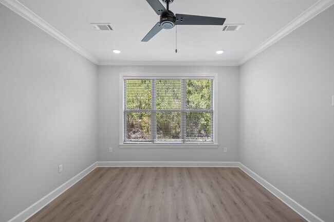 Building Photo - 308 Kanis Ridge Dr