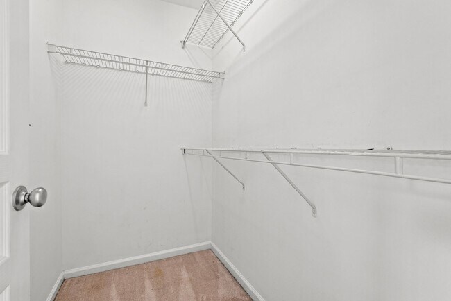 Building Photo - Hope Valley Farms Townhouse