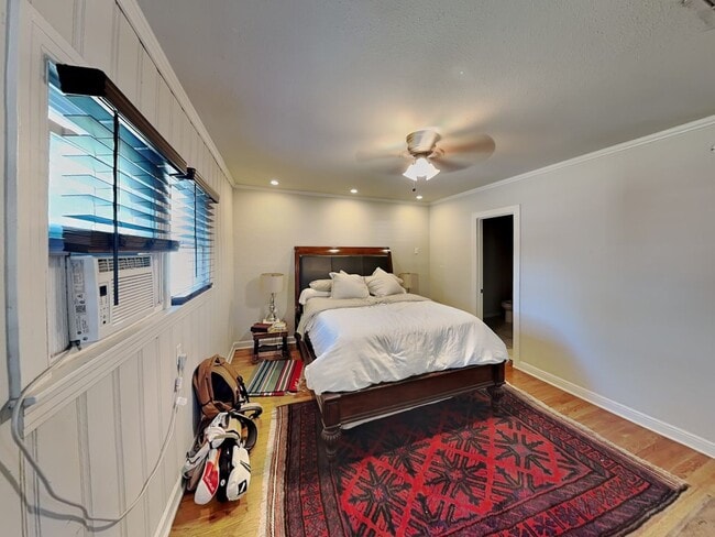 Building Photo - Updated & Modern Home Built in 1940's this...