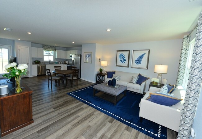 Building Photo - Model Home!