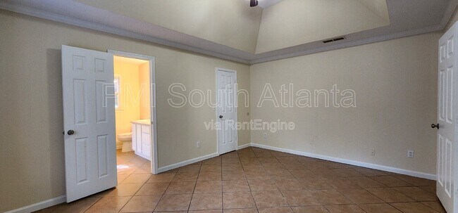 Building Photo - 2735 Stanton Woods Dr SE
