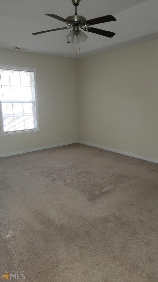 Building Photo - 135 Harvest Ct