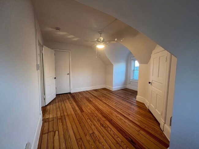 Building Photo - Brookland Grand 4917 sqft 8bd 3.5bth Home | Huge Front Porch | Large Back Yard