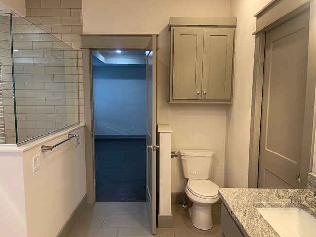 Building Photo - All Brick, 3 bedrooms AND 3 car garage