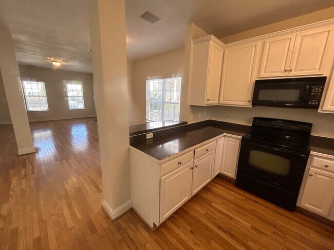 Building Photo - 168 Canal Pl Cir