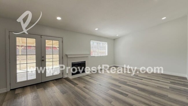 Building Photo - 14199 Estate Way