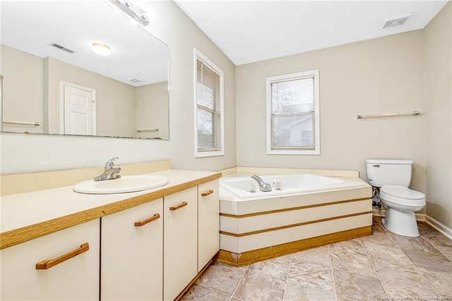 Building Photo - 6813 Willowbrook Dr