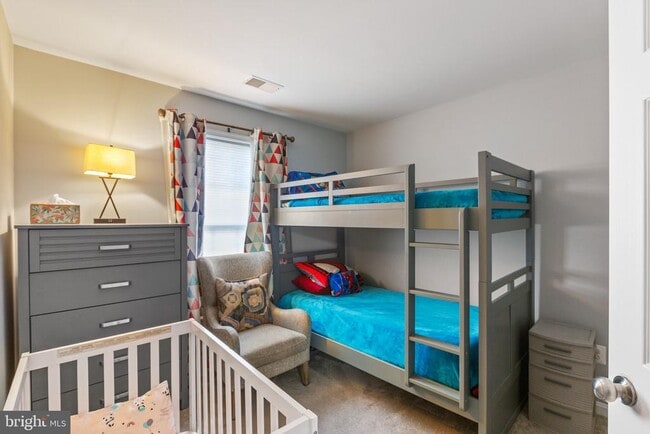 Building Photo - 2500 Clairmont View Way