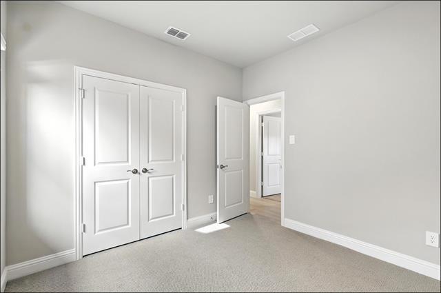Building Photo - 513 Willet Dr