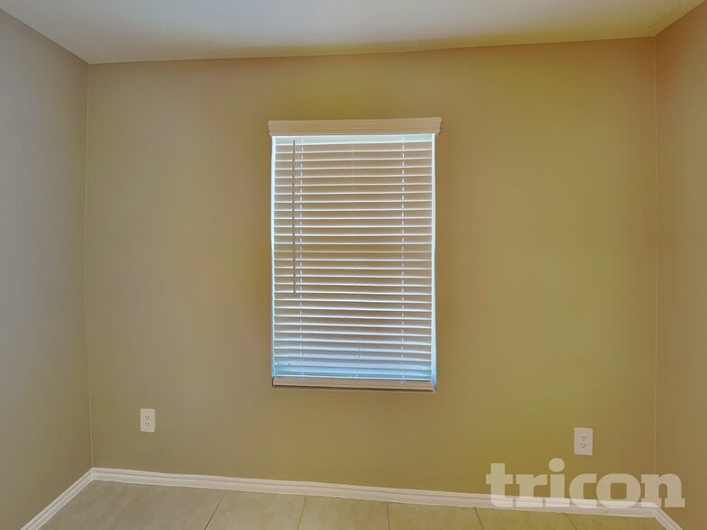 Building Photo - 707 Odlozil Ln