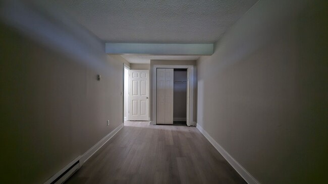 Building Photo - 940 Piper Rd