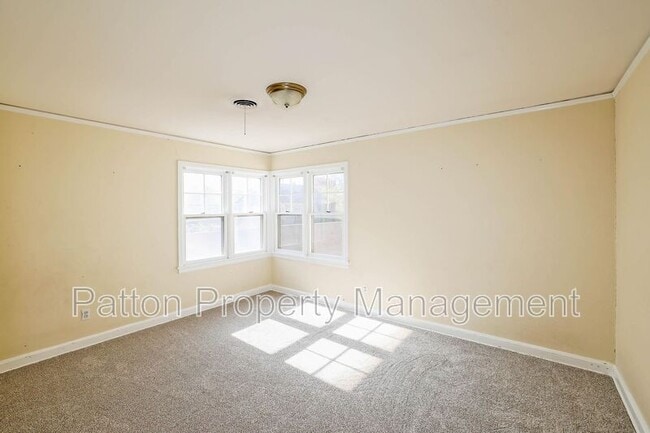 Building Photo - 1528 S Lipscomb St